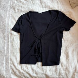 Wilfred Black Tie-Front Crop Top